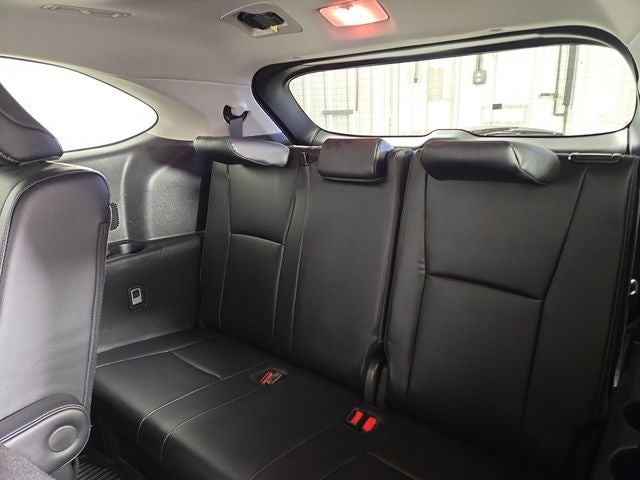2024 Toyota Highlander Hybrid Platinum