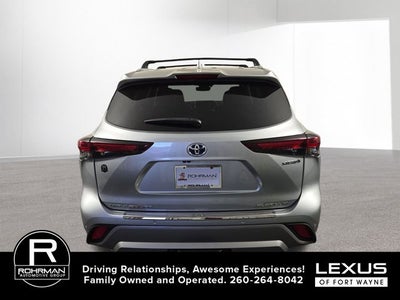 2024 Toyota Highlander Hybrid Platinum