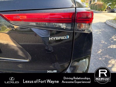 2022 Toyota Highlander Hybrid XLE