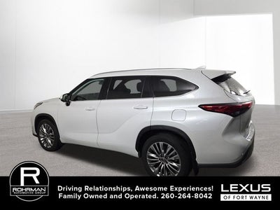 2023 Toyota Highlander L