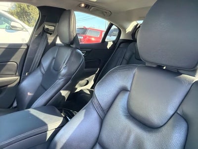 2021 Volvo S60 Recharge Plug-In Hybrid T8 Inscription