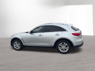 2014 INFINITI QX70 Base