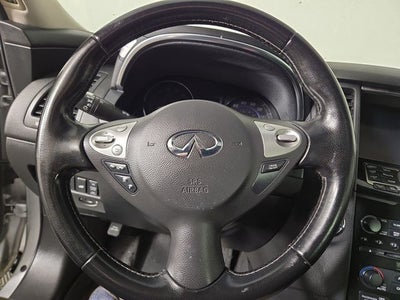 2014 INFINITI QX70 Base