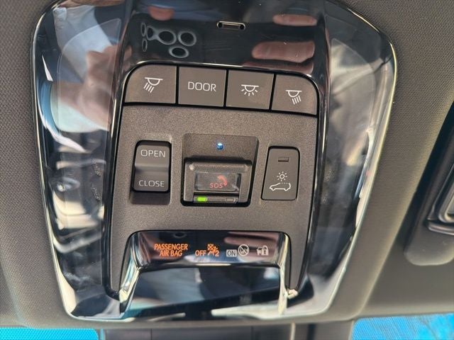 2023 Toyota Venza LE