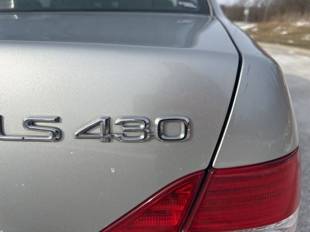 2005 Lexus LS 430