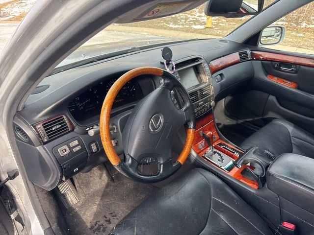 2005 Lexus LS 430