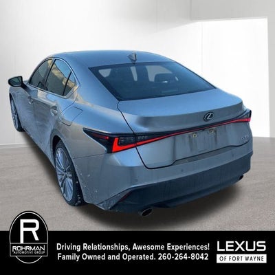 2023 Lexus IS 300