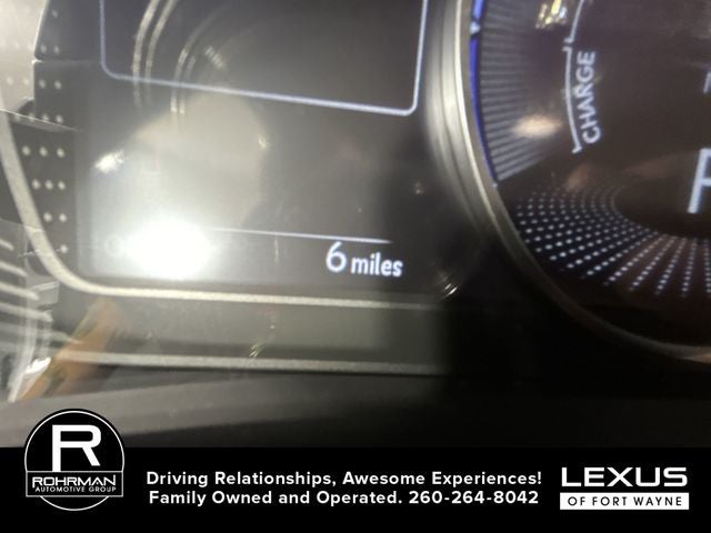 2024 Lexus UX 250h Premium