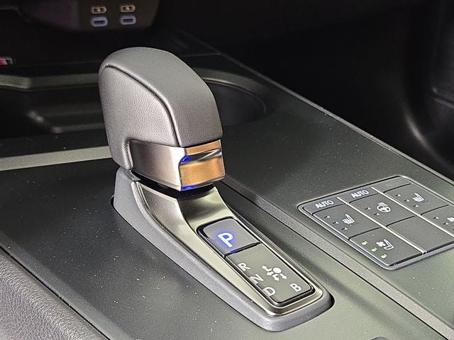 2026 Lexus UX PREMIUM AWD
