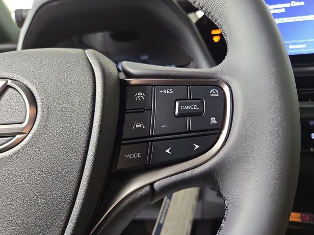 2026 Lexus UX PREMIUM AWD