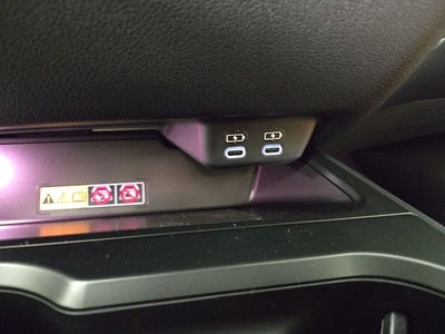 2026 Lexus UX PREMIUM AWD