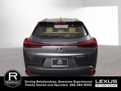 2026 Lexus UX PREMIUM AWD