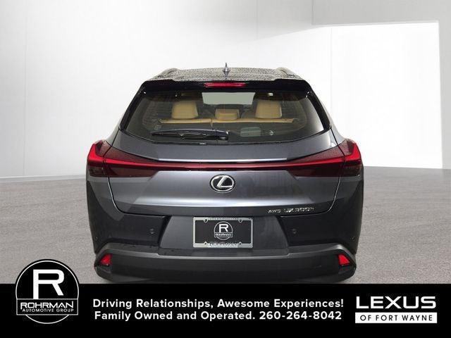 2026 Lexus UX PREMIUM AWD