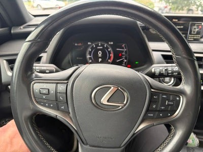 2022 Lexus UX 200 Base