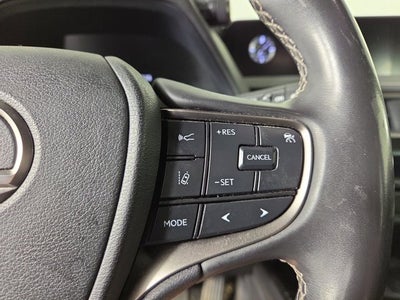2022 Lexus UX 200 Base