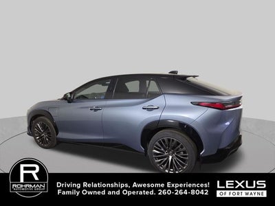 2023 Lexus RZ 450e Luxury