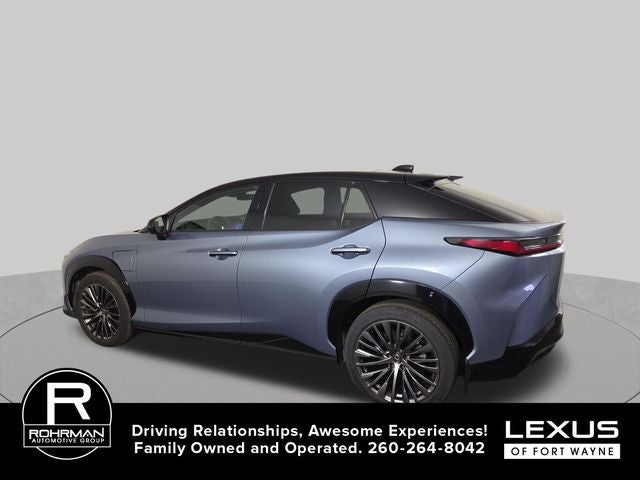 2023 Lexus RZ 450e Luxury