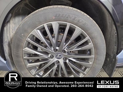 2023 Lexus RZ 450e Luxury