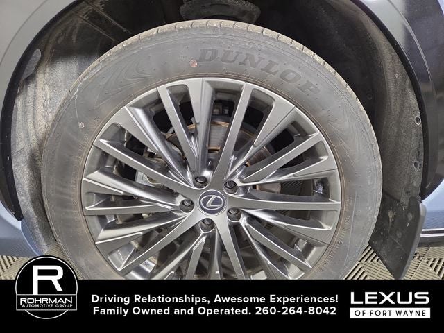 2023 Lexus RZ 450e Luxury