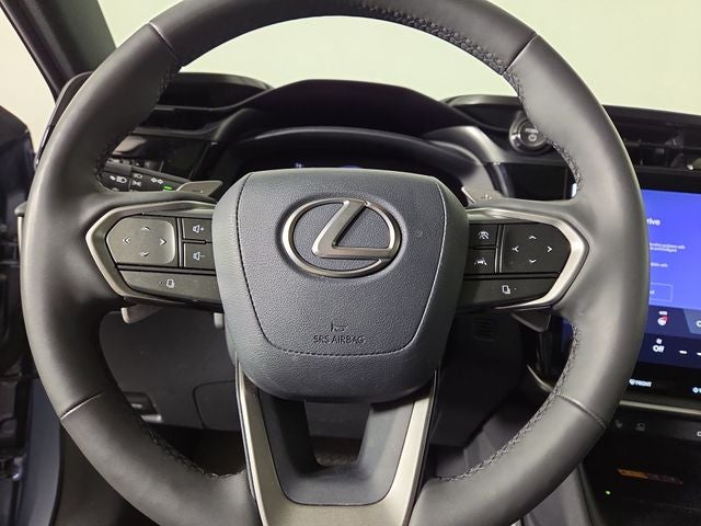 2023 Lexus RZ 450e Luxury