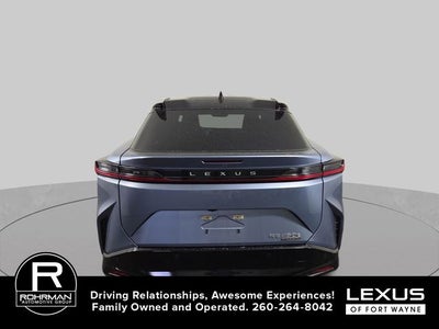 2023 Lexus RZ 450e Luxury