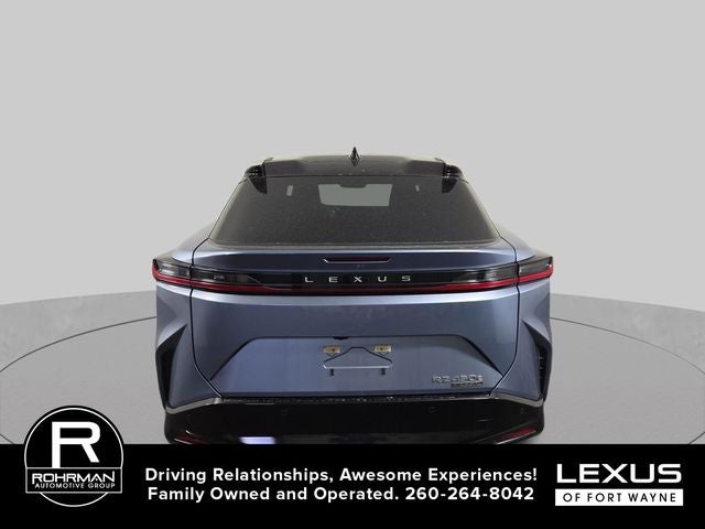 2023 Lexus RZ 450e Luxury