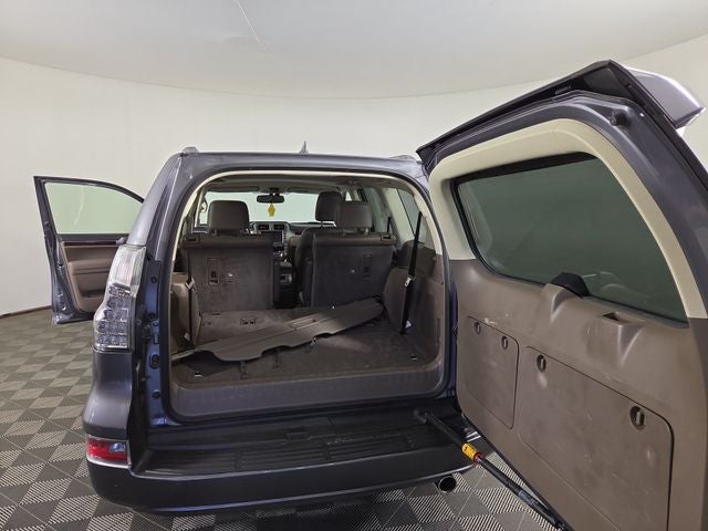 2017 Lexus GX 460