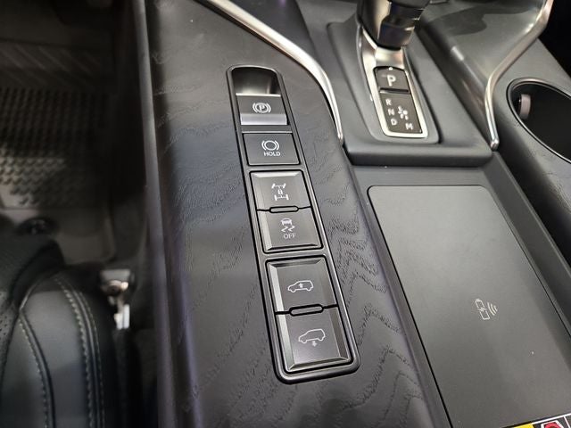 2026 Lexus LX OVERTRAIL