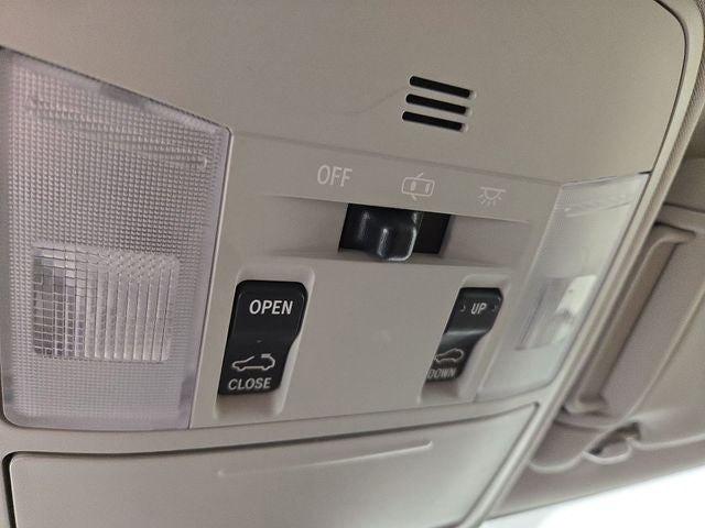 2016 Toyota RAV4 Hybrid Limited