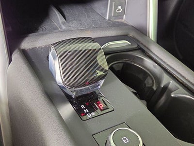 2024 Land Rover Discovery Dynamic SE