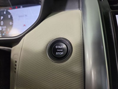 2024 Land Rover Discovery Dynamic SE