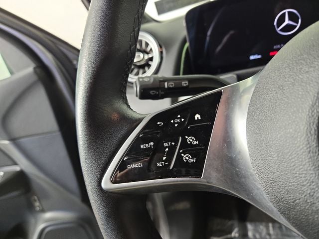 2025 Mercedes-Benz GLB GLB 250 4MATIC®