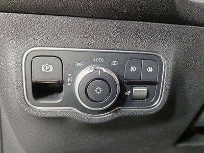 2025 Mercedes-Benz GLB GLB 250 4MATIC®