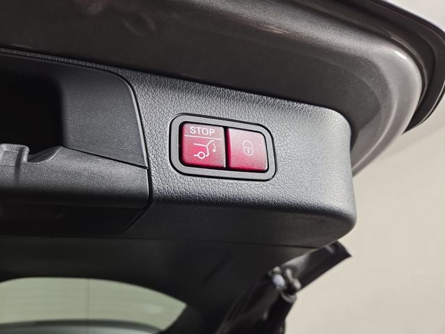 2025 Mercedes-Benz GLB GLB 250 4MATIC®