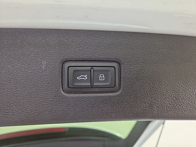 2025 Audi Q7 55 Premium Plus quattro