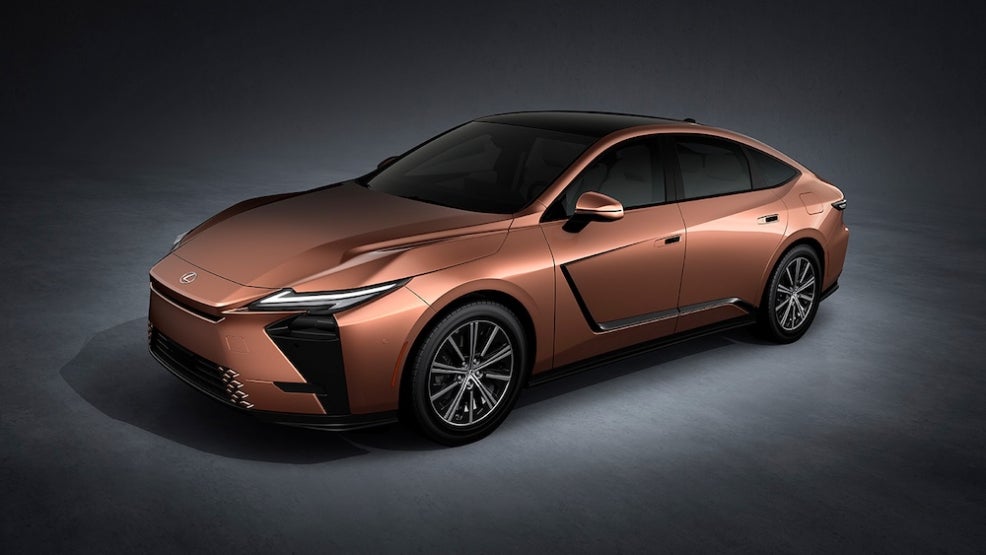 A copper Lexus ES luxury sedan